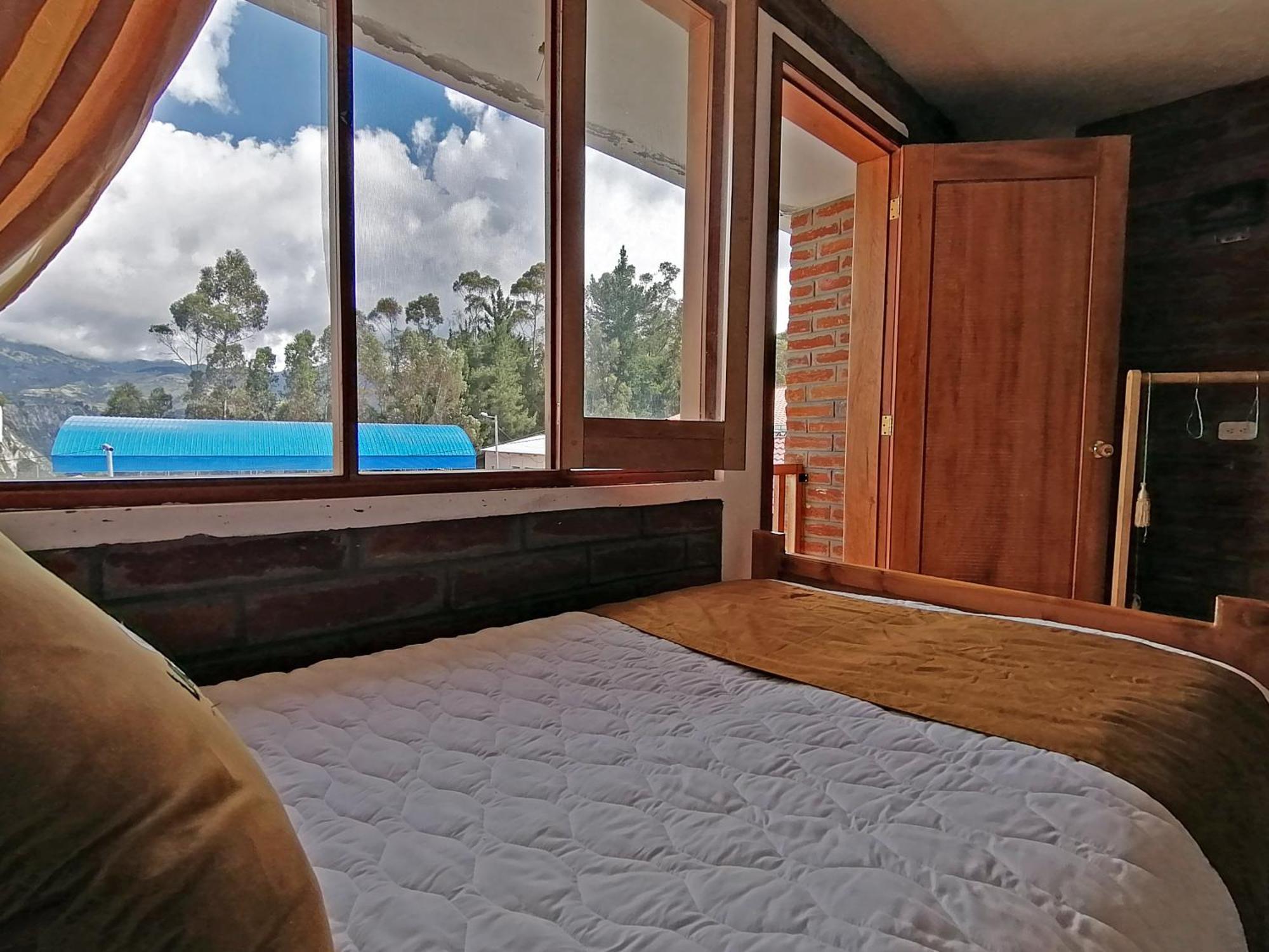 Lagoon Hotel Chugchilan Luaran gambar